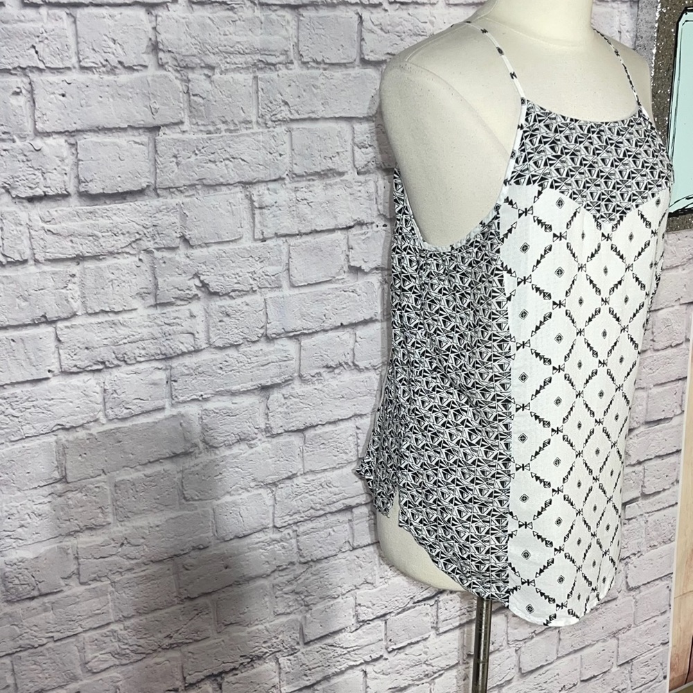 Lucky Brand Black and White High Neck Printed BOHO Loose Fit Tank - Picture 5 of 7
